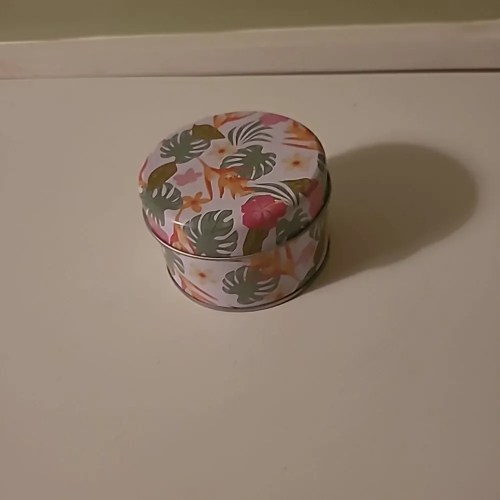 Cintronwlla Candle
